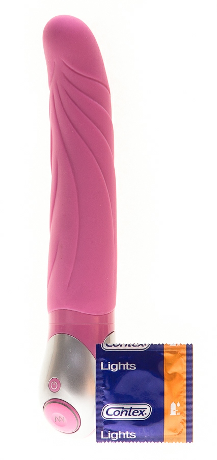 Изысканный изогнутый вибратор "Sutra"