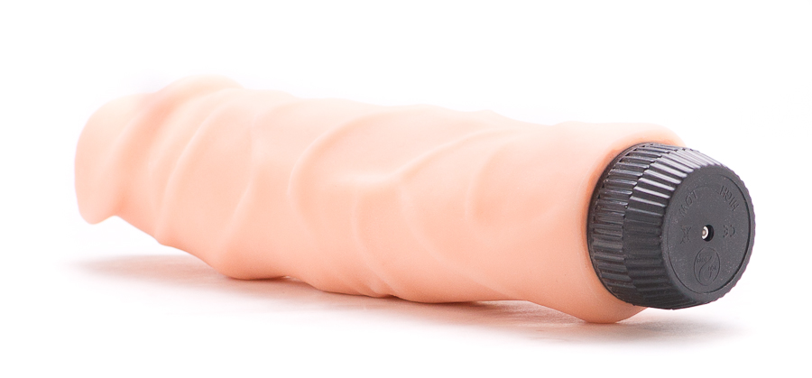 Огромный натуральный вибратор