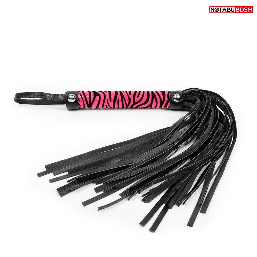 Плеть черная/розовая ПВХ 39 см