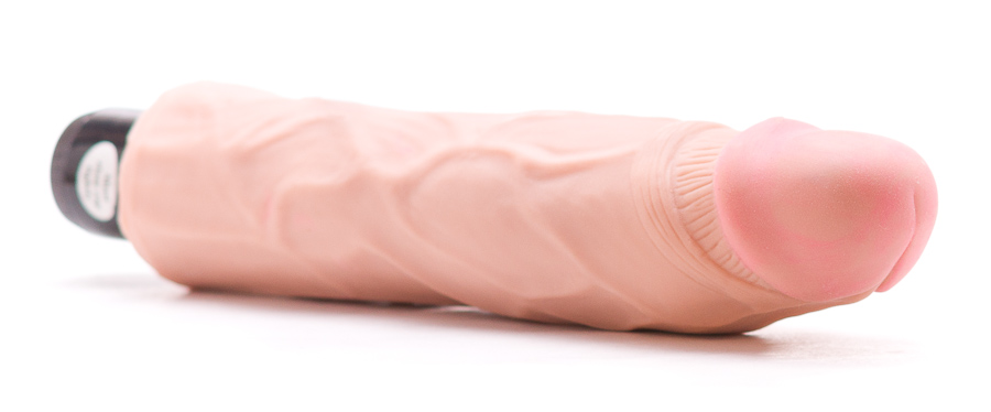 Вибратор "Rough" из суперматериала