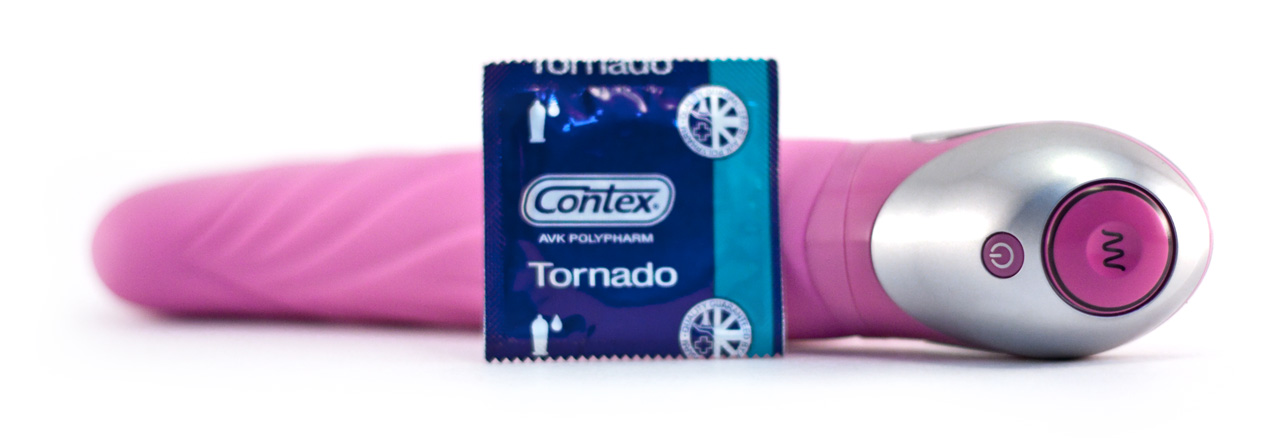 Изысканный изогнутый вибратор "Sutra"