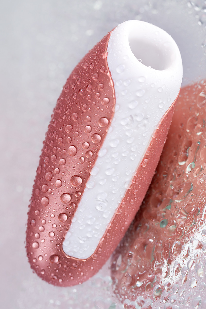 Вакуумно-волновой стимулятор Satisfyer Love Breeze, розовый