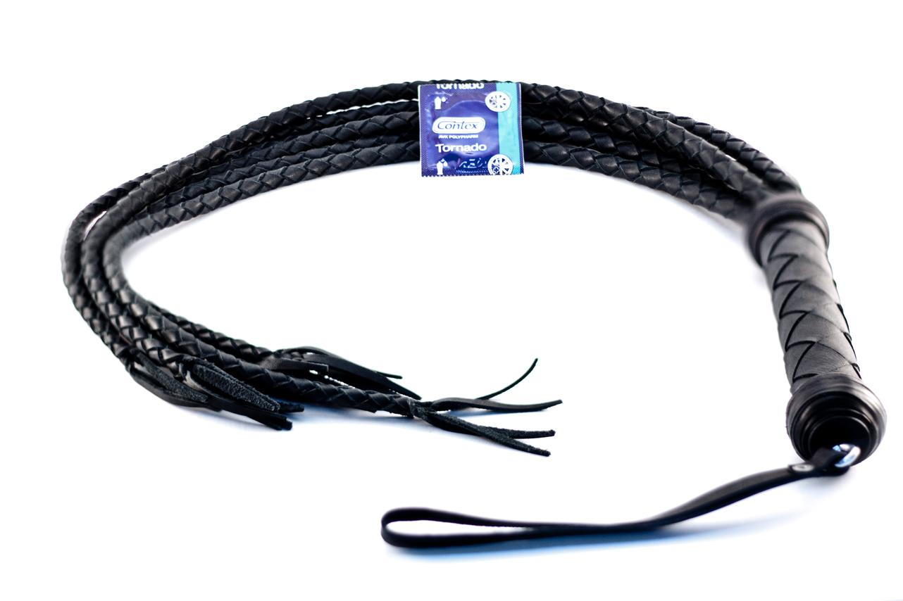 Шестихвостая плеть