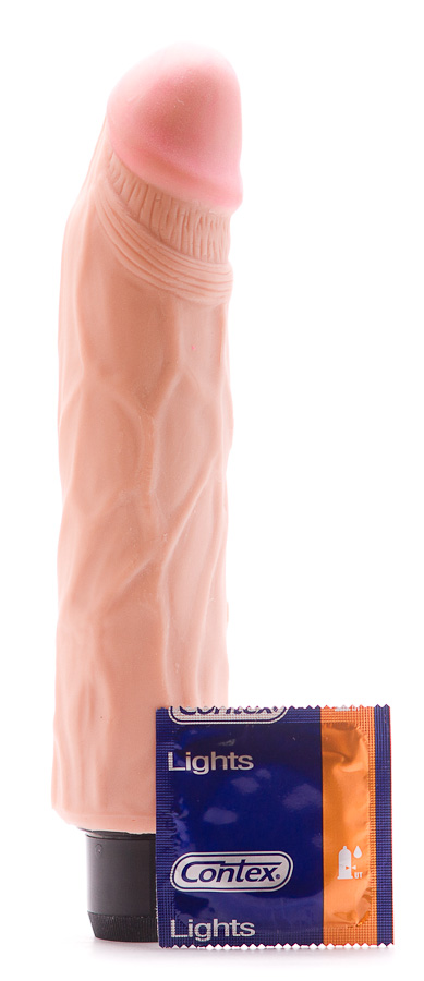 Вибратор "Rough" из суперматериала