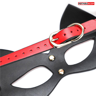 Маска красная Маска красная