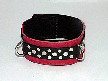 Классический красный ошейник с тремя кольцами