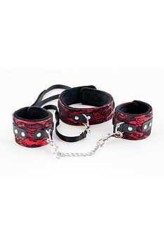 Кружевной набор красный: ошейник и наручники