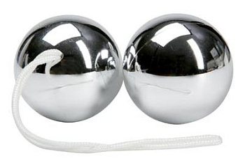 Серебрянные шарики